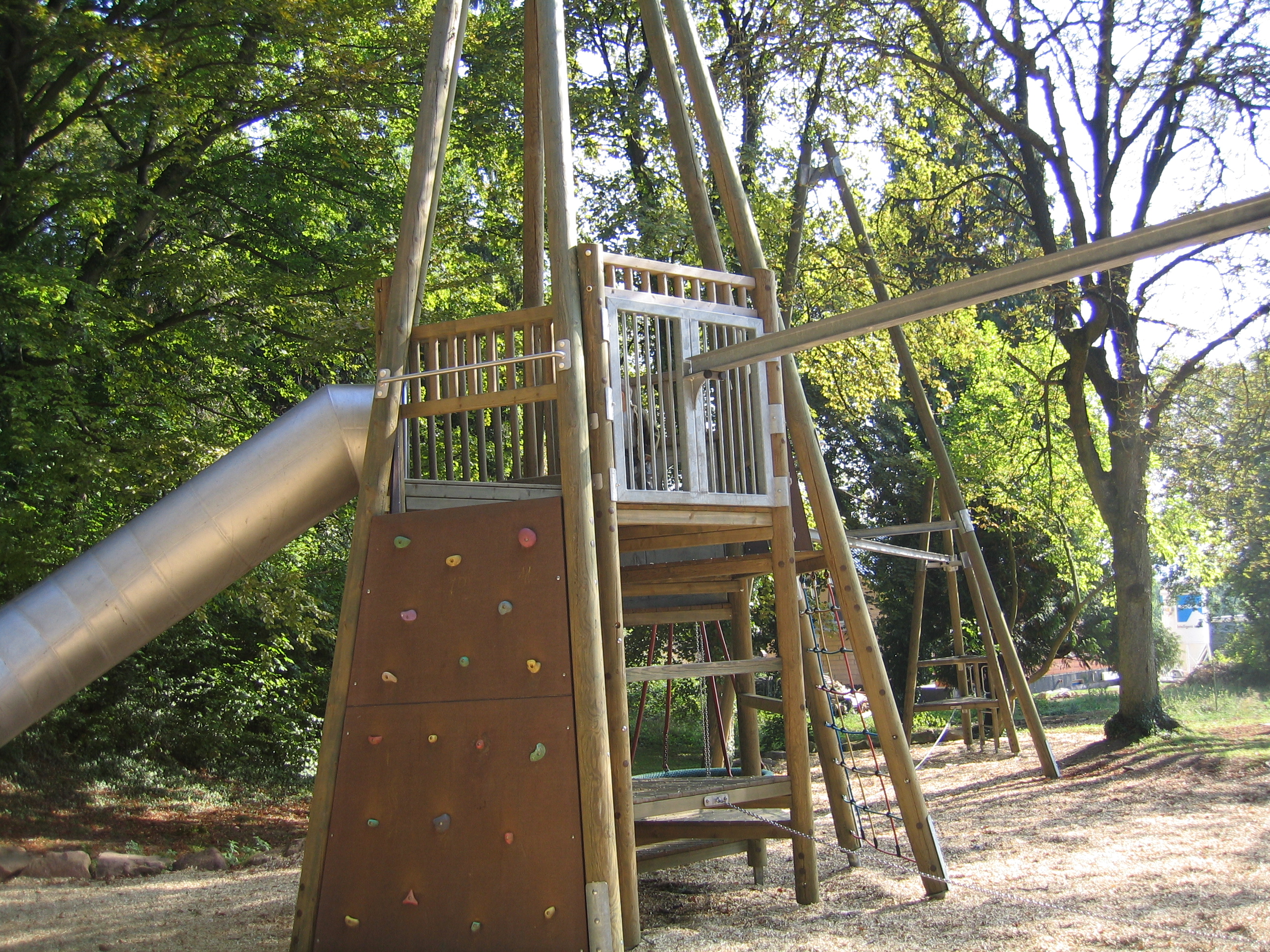 Maihäldenspielplatz 2003 - Blick Richtung Osten